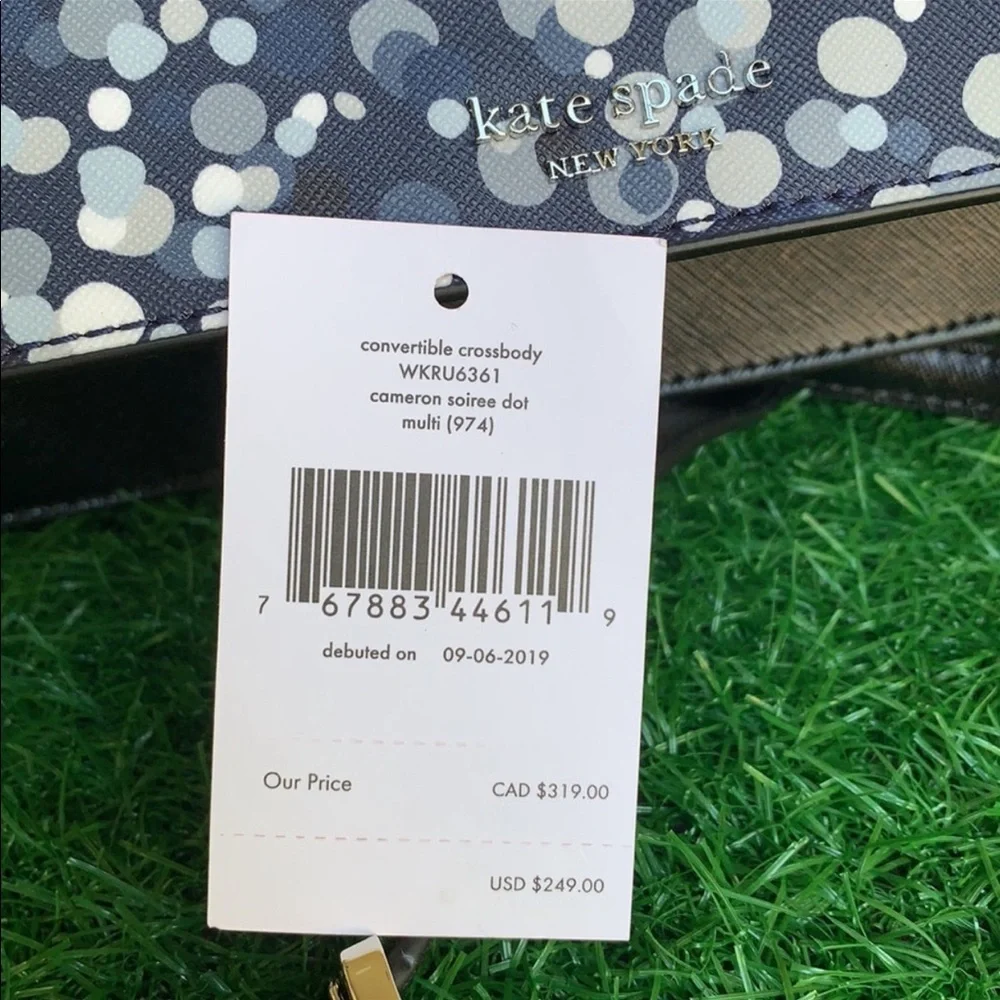 KATE SPADE CONVERTIBLE CROSSBODY CAMERON Saffiano Leather
Blue Dots
Black Body - Picture 15 of 15